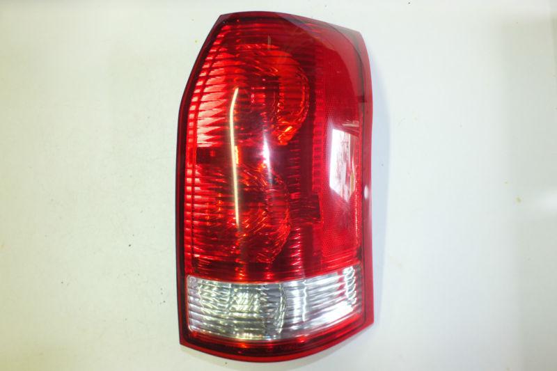 Find 2002 2003 2004 2005 2006 Saturn Vue Tail light Tail Lamp LH Left ...
