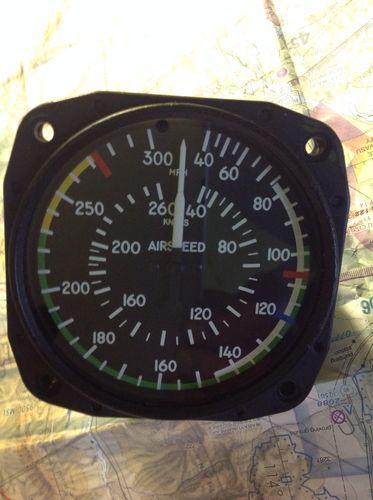 Cessna airspeed indicator gage , 0-300 