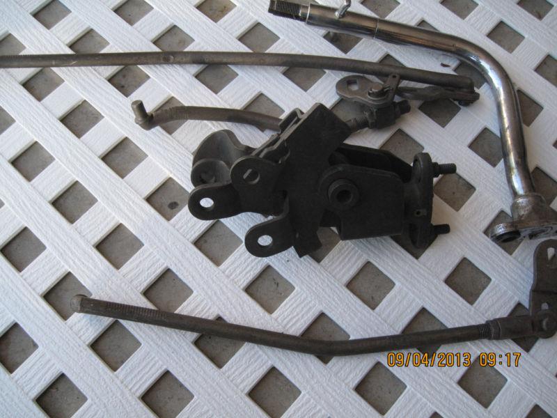 1967 Chevelle Muncie Shifter with linkage, US $150.00, image 2