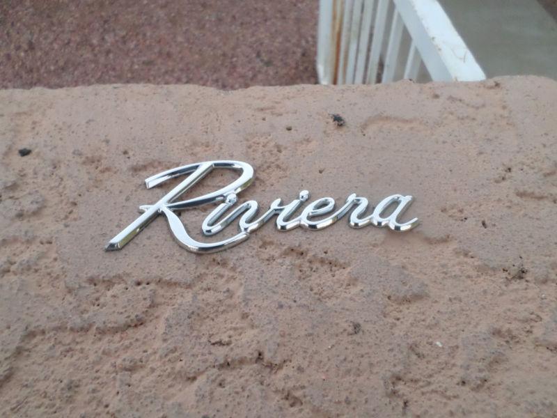 1986-96 buick riviera fender / trunk emblem