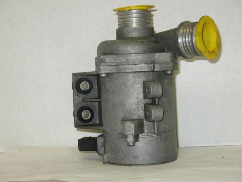 2006 -2011 bmw water pump for 3.0l engine e60, x3, x5, 3 series & z4