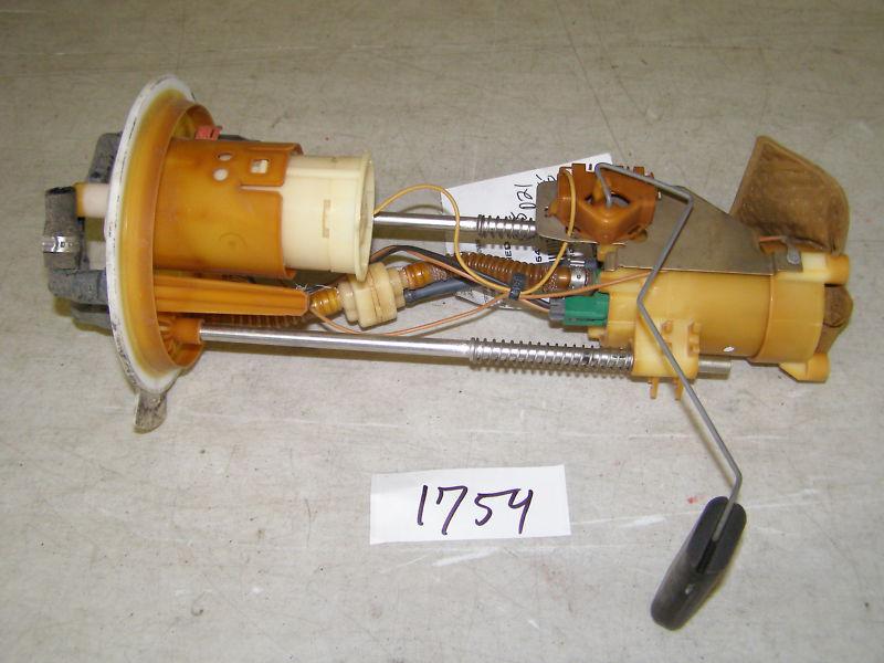 Buy 2004 FORD F150 FUEL PUMP ASSEMBLY OEM 126" and 133" WHEEL BASE in