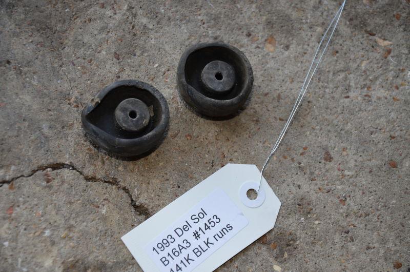 Buy 1994 Honda Del Sol 5 spd B16A3 lower radiator rubber grommets pair