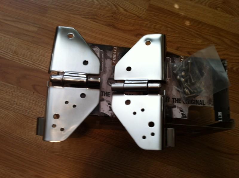 Jeep wrangler windshield hinges