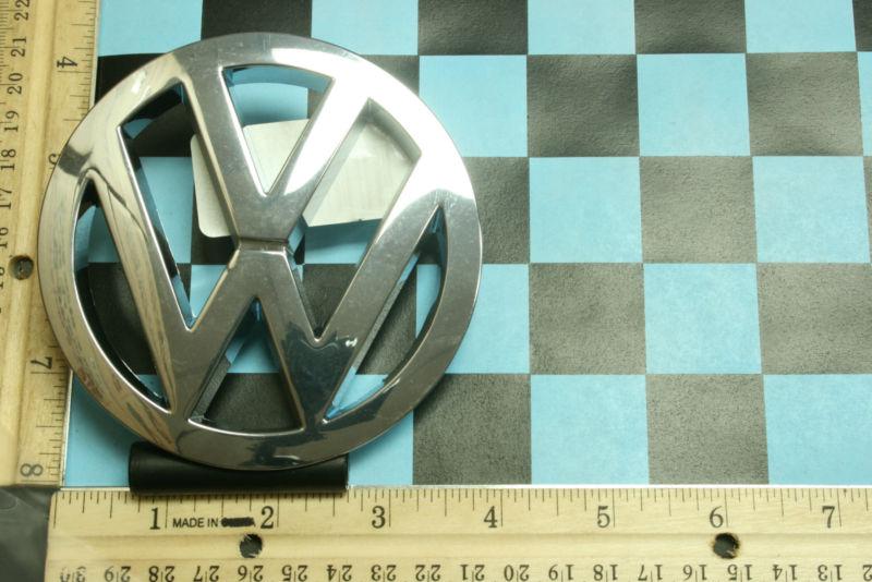 1980-1992 volkswagen vanagon oem emblem with prongs 251853601b 57753814