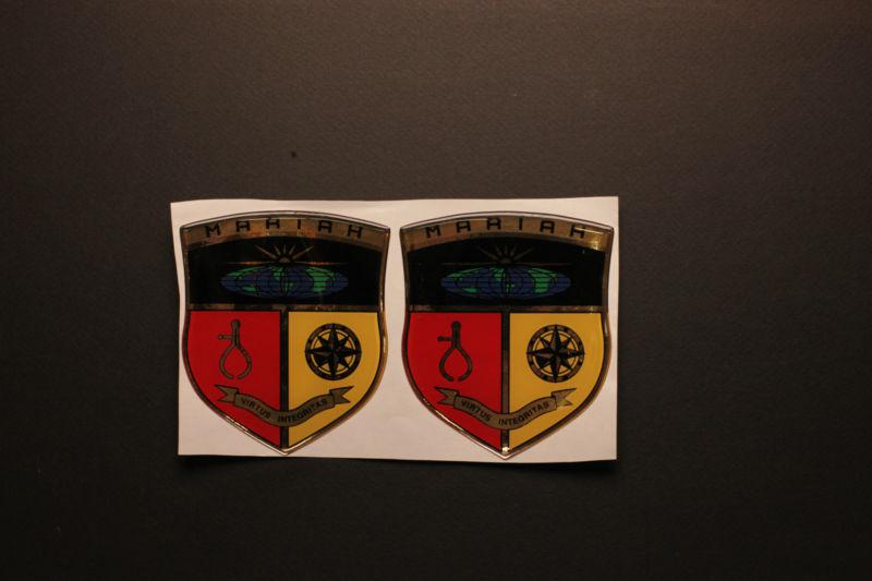 Mariah boat shields (gold border)