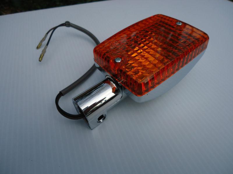 Yamaha riva cv80 cv50 nos rear flasher turn signal assembly oem 83 - 87 new! 