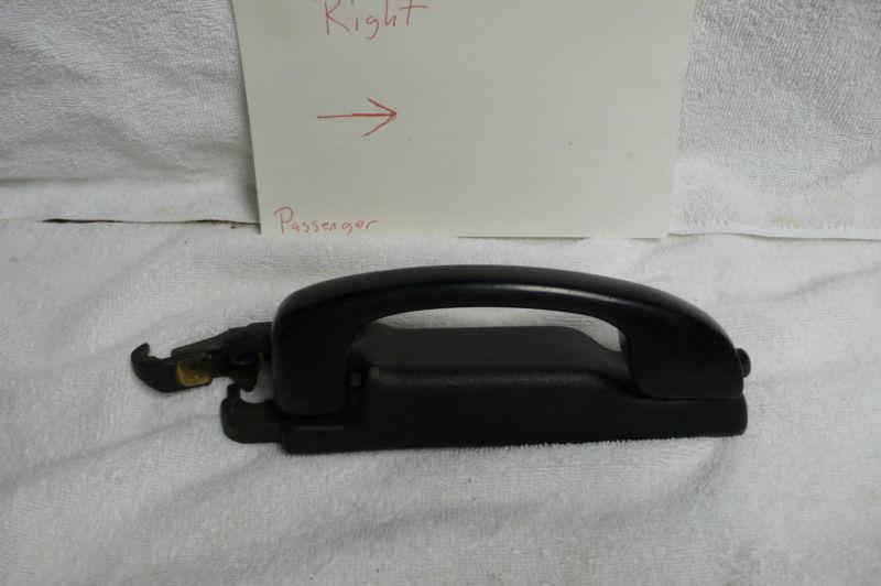 95,96,97,98,99,00,01,02 vw cabriolet convertible top passenger side latch right