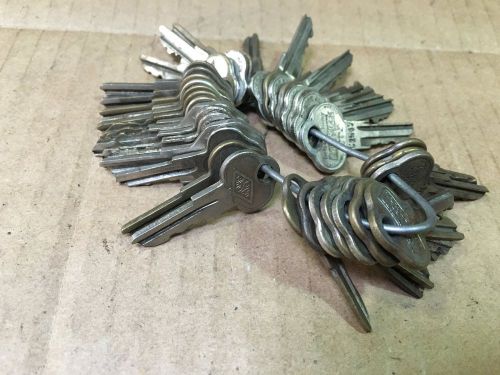 Original 1930&#039;s clover basco electro lock numbered keys chevrolet gm original