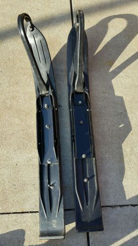 Arctic cat snowmobile plastic skis with carbide runners firecat, zr zl,z,cougar,