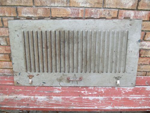 1920&#039;s dodge engine cover grille left side original