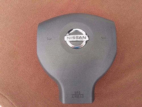 2007-2012 07-12 nissan versa airbag air bag driver wheel cover only