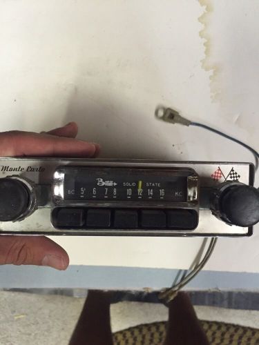 Vintage positive ground am radio