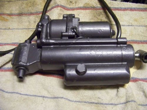 Honda / suzuki 40 50 hp outboard single ram tilt &amp; trim unit assembly df40 df50