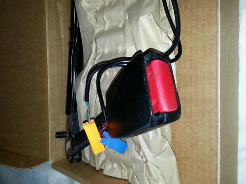 Land rover LR3 seat belt pretensioner, US $99.99, image 2