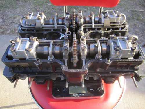 1983 honda nighthawk cb550 cylinder head and camshafts assembly