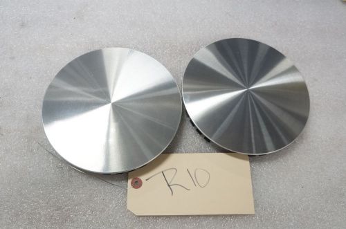 Pair 2 wheel center caps dorman 1992-2002 yukon nos new