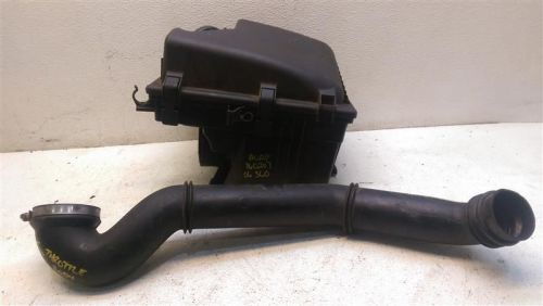 2001 to 2009 volvo s60 &#034;2.5l&#034;  air box assy