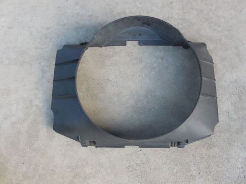 72,73,74,75,76,torino,ranchero,d2oe-8146-bc,radiator,fan shroud,302,351,400