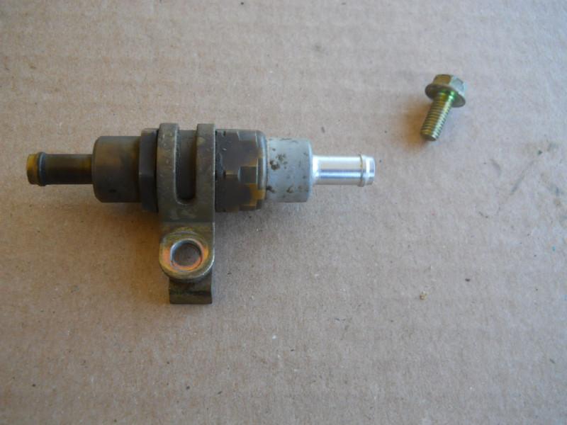 97 gl1500 se goldwing carburetor coolant valve thermal thermostat gl 1500