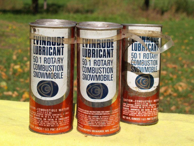 Vintage evinrude snowmobile oil 5 pack unopened 1970s?