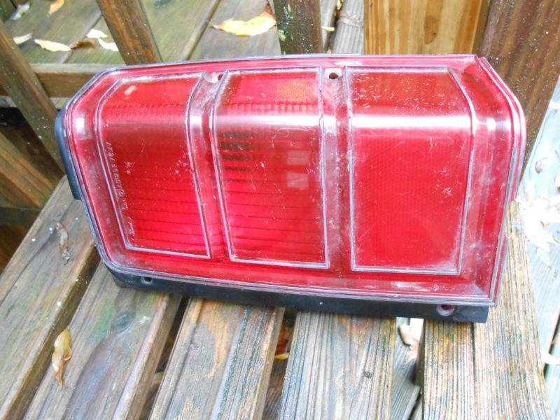 1978 ford tail light lens w/housing . 