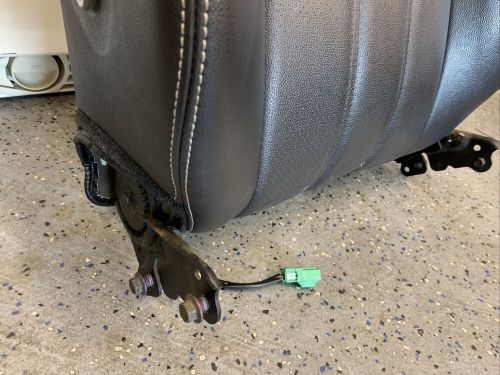 2012 Chrysler Town and Country Dodge caravan LEFT front seat Black Leather OEM, US $186.99, image 6