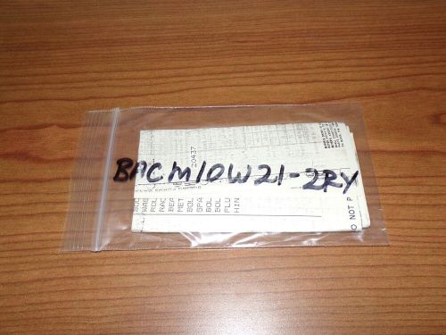 Aircraft warning compression spring inside bacm10w21-2ry