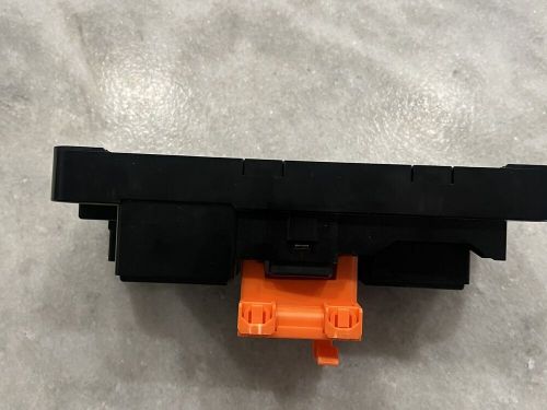 2016-2018 toyota prius hybrid battery relay oem g92z1-47070