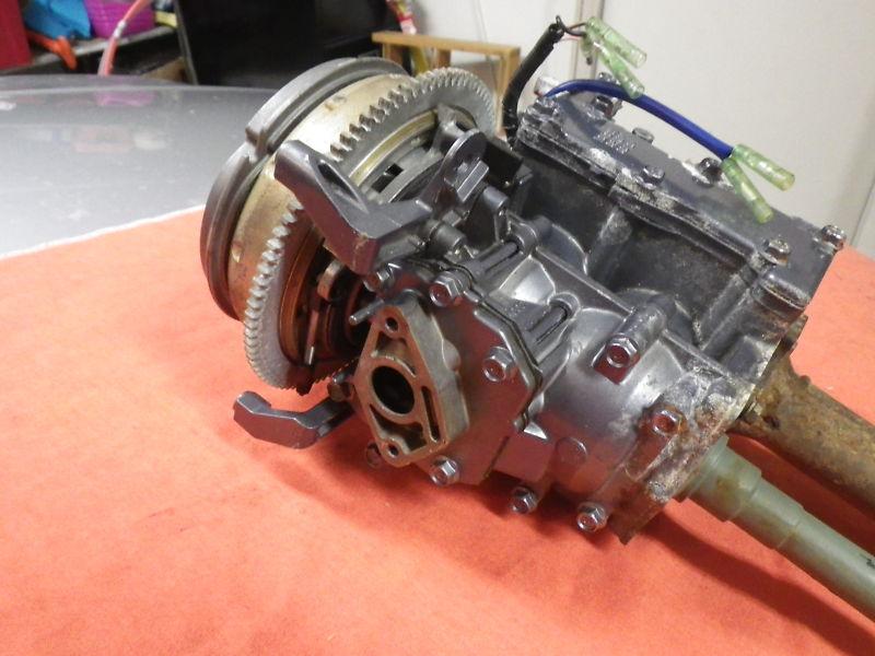 Yamaha 8 hp outboard motor powerhead engine block