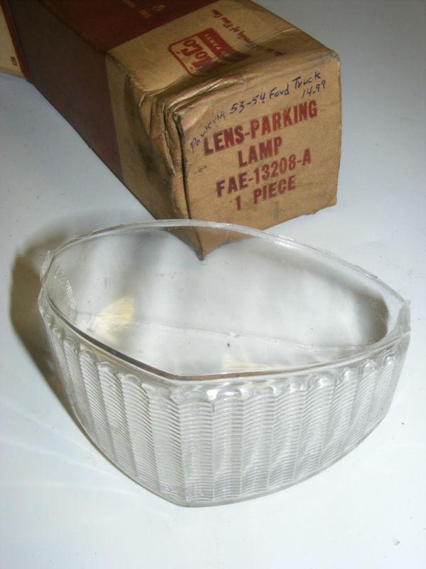 1953 54 FORD TRUCK PARK LAMP LENS NOS NEW OLD STOCK FAE-13208-A, US $14.39, image 2