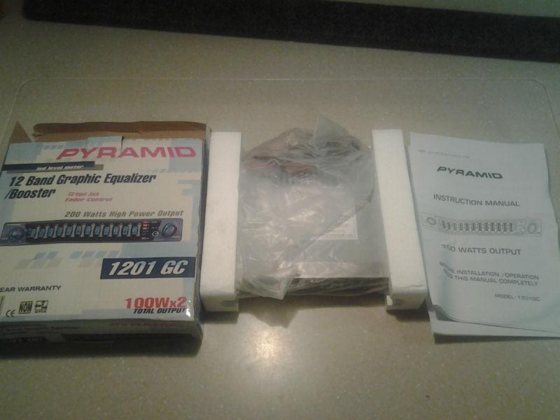 Pyramid 200 Watt Booster & 12 Band Graphic Equalizer - NEW!, US $15.00, image 3