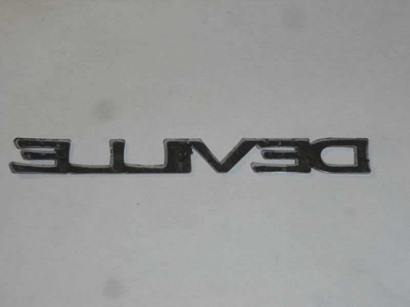 GM DOOR EMBLEM 97 98 99 CADILLAC DEVILLE , US $5.00, image 3