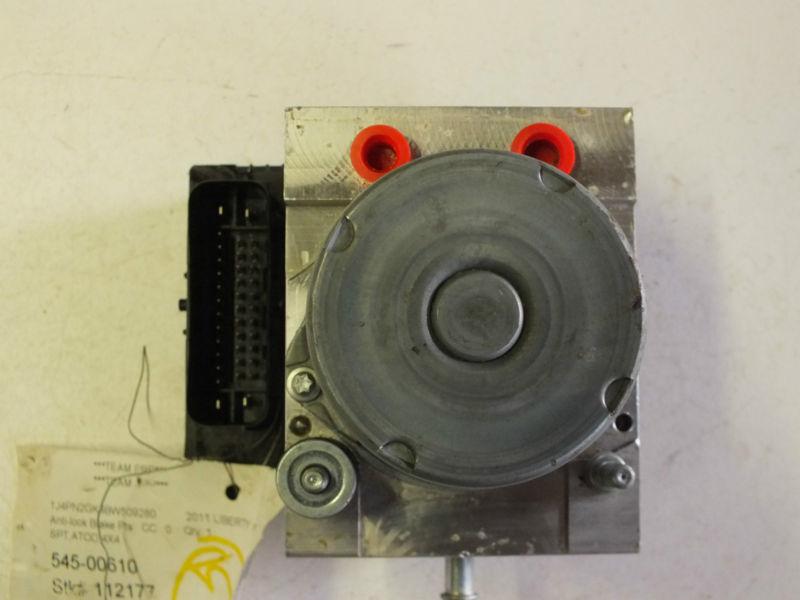 Find 2011 Jeep Liberty Anti Lock Brake Pump W Module P05154233AB OEM in