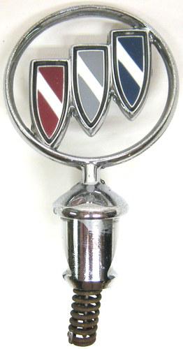 97-01 buick park avenue chrome hood ornament emblem badge