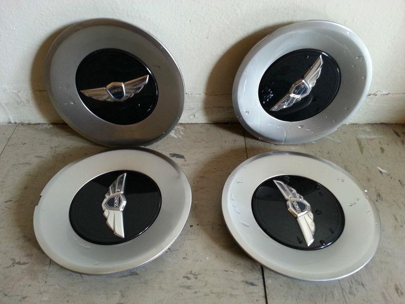Hyundia genesis wheel caps 