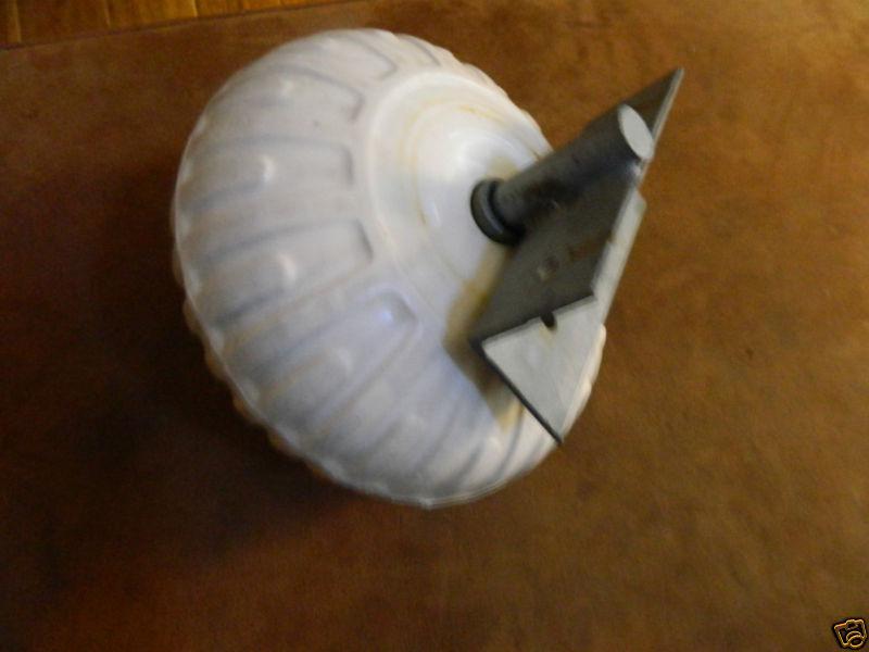 Dock edge inflatable 4 9" dock wheel