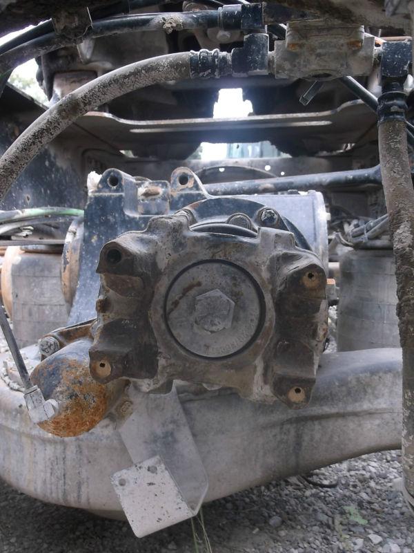 657 Mack 2005 CXN 613 drop in style 64KH5104 4.17 ratio front rear with power , US $800.00, image 2