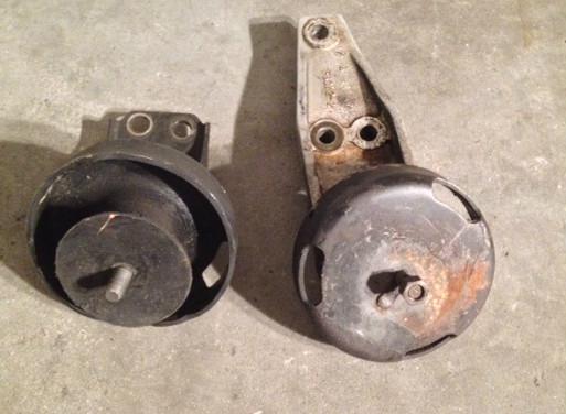 Mazda RX-7 1986-1988 13B Engine mount and brackets, US $24.00, image 2