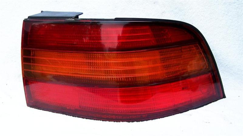 90-94 lexus ls400 ls 400 taillight complete right passenger side *original*oem