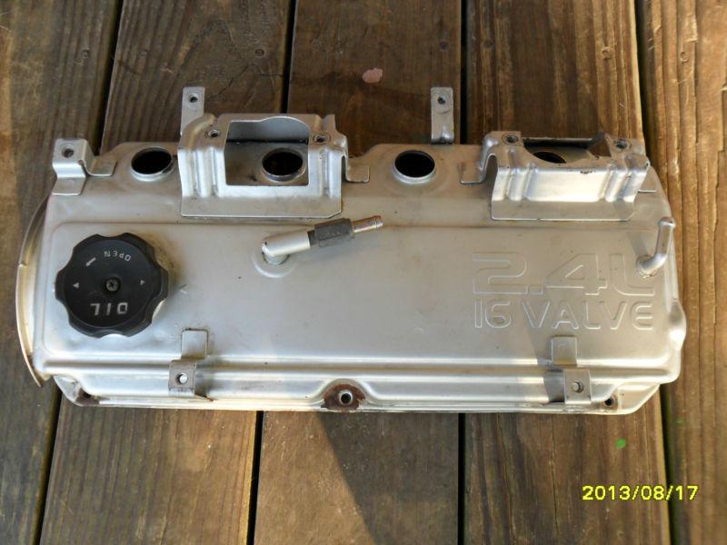1999-2003 mitsubishi galant 2.4l valve cover oem