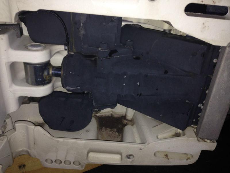 2002 Evinrude 150 hp Outboard Boat Motor 2-Stroke Johnson OMC 25