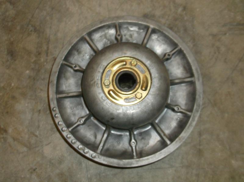 Polaris rmk 600/700/800 gen ii secondary clutch 2001