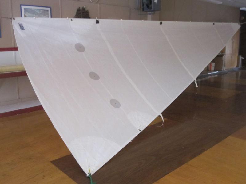  mainsail, full length battens, 1 reef 27.3' x 9'2"