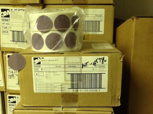 3m finesse-it film rolls  1 3/8" discs. grade a-7 stick it. 