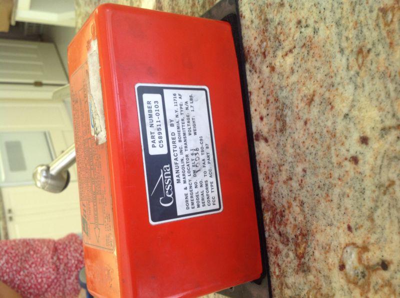 Cessna elt  emergency locator transmitter  p/n c589511-0103