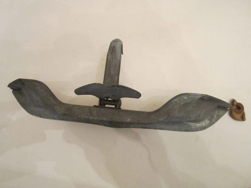 1941 CHEVROLET NOS UPPER HOOD CATCH PLATE, US $75.00, image 3