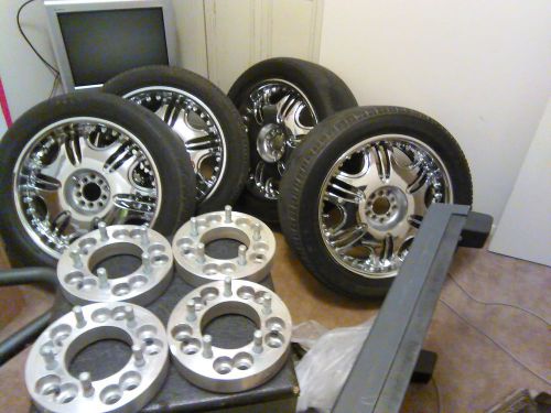 4  20&#034; crome rims with spacers to go from a chevy to a ford