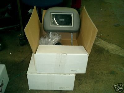 Vizualogics headrests cadillac  90-9001-6001-l500 logo