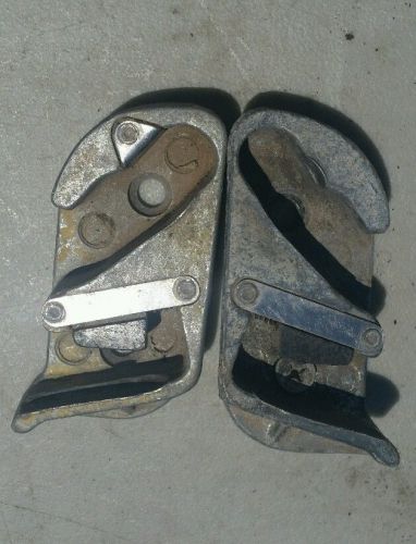 1949 - 1954 chevrolet car door catch drivers and passenger side